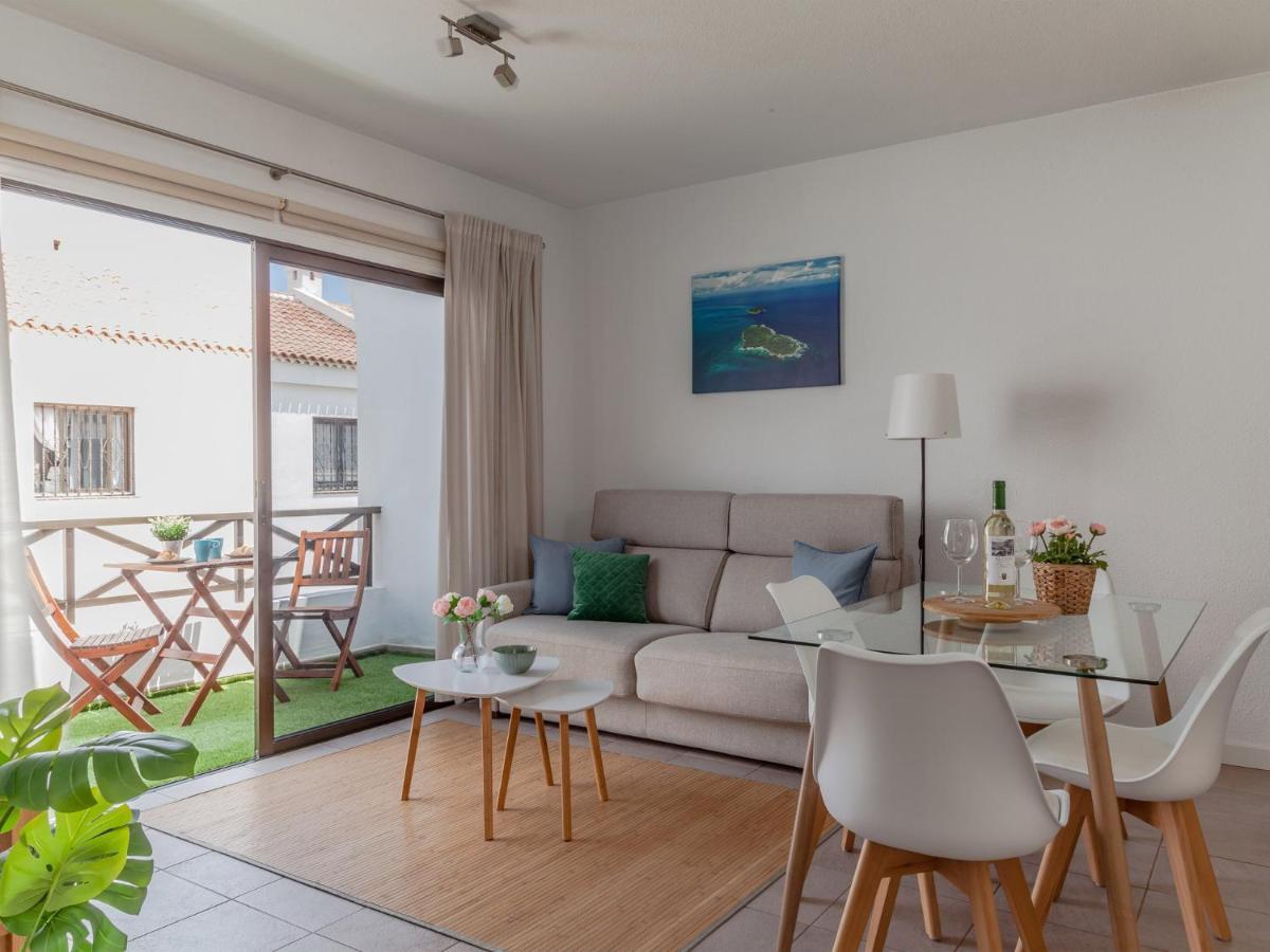 Blue Waters Apartment With Heated Pool Коста-дель-Силенцио Экстерьер фото